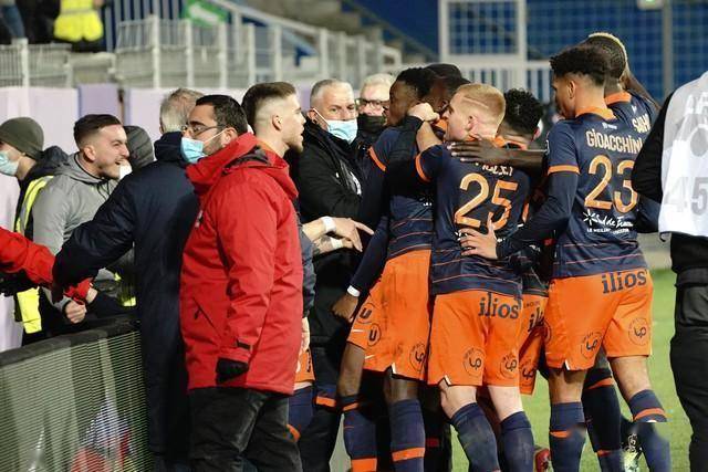 关于佛罗伦萨主场告负，轻松被对手逆转的信息