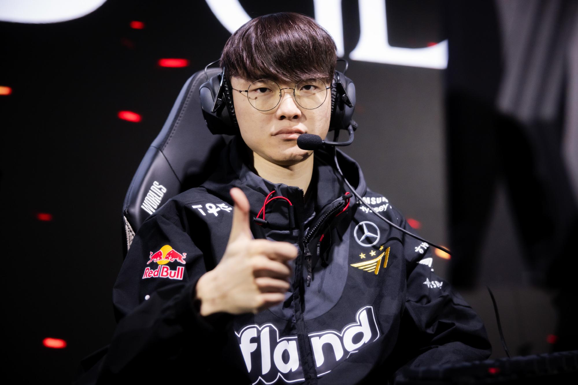 关于Faker遭遇十五连败,中国队教练面临压力!的信息