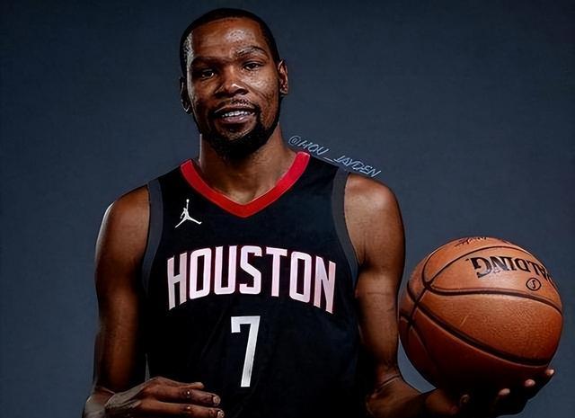 杜兰特在西班牙队比赛中连败,大胜引发热议!